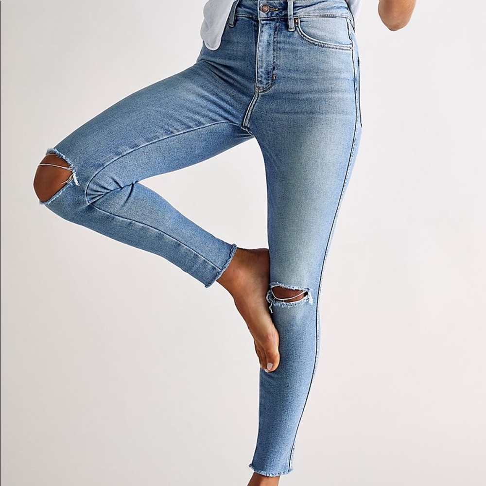 Free People Raw High Rise Jegging